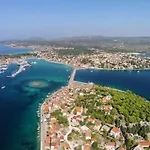 By The Sea - 3265 Apartment Rogoznica (Sibenik-Knin)