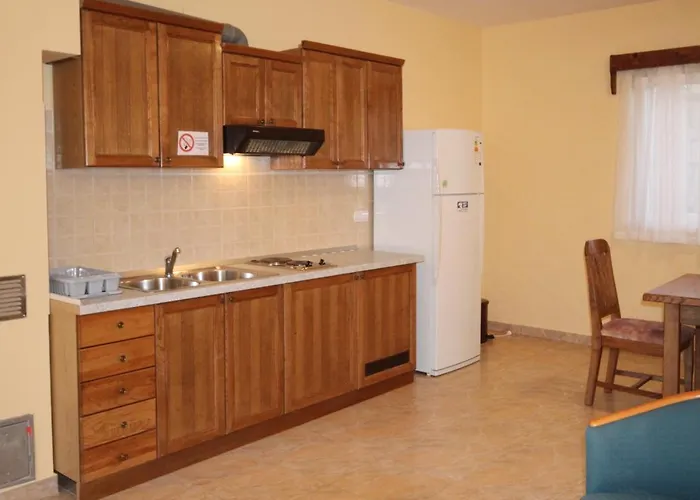 Apartment By The Sea - 3265 *