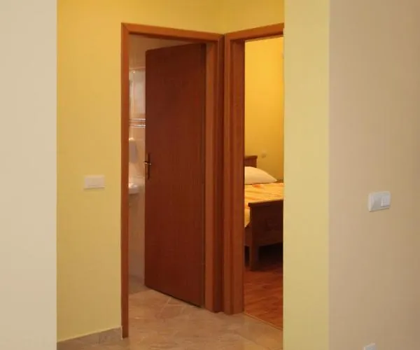 Apartment By The Sea - 3265